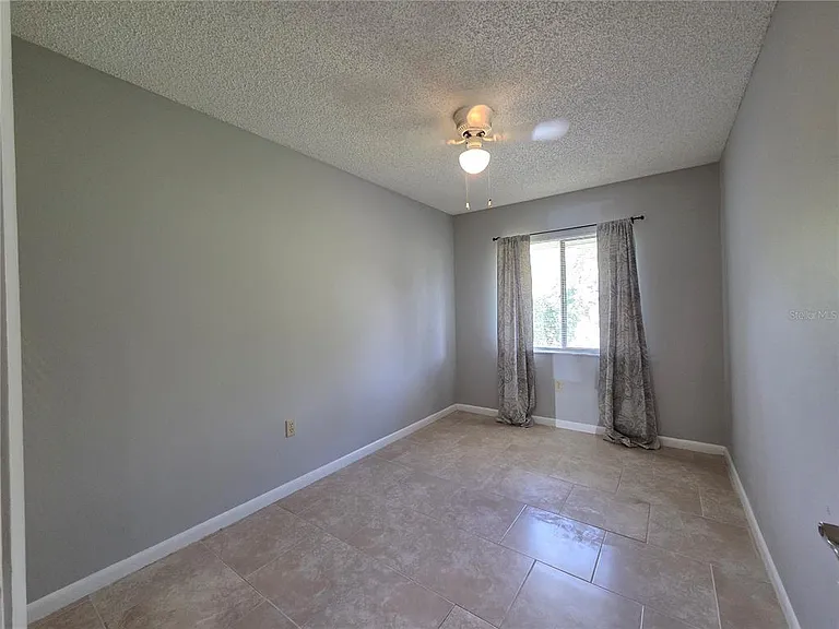 104 Mayfair Pl SW — Photo 16