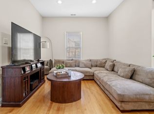 1653 S Throop St #2R, Chicago, IL 60608