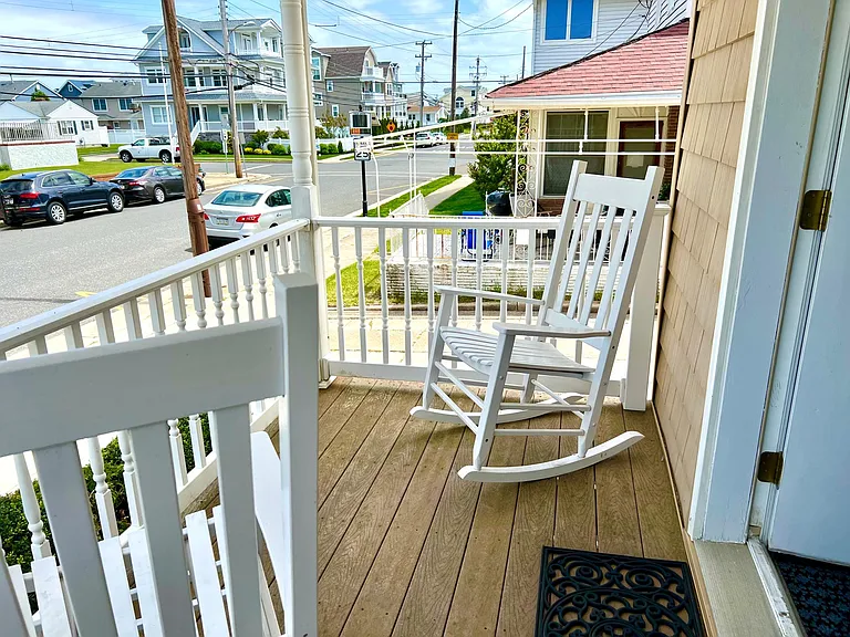 3108 Pacific Ave — Photo 3