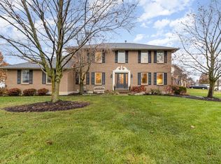 8245 Fox Knoll Ct, West Chester, OH