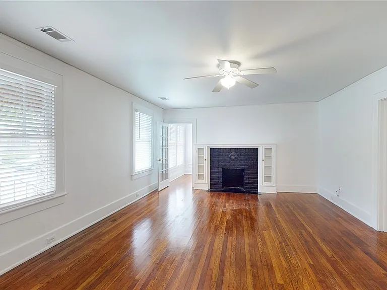 701 Maupas Ave — Photo 4