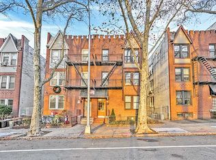 18-53 Ditmars Blvd #6FAM, Astoria, NY 11105