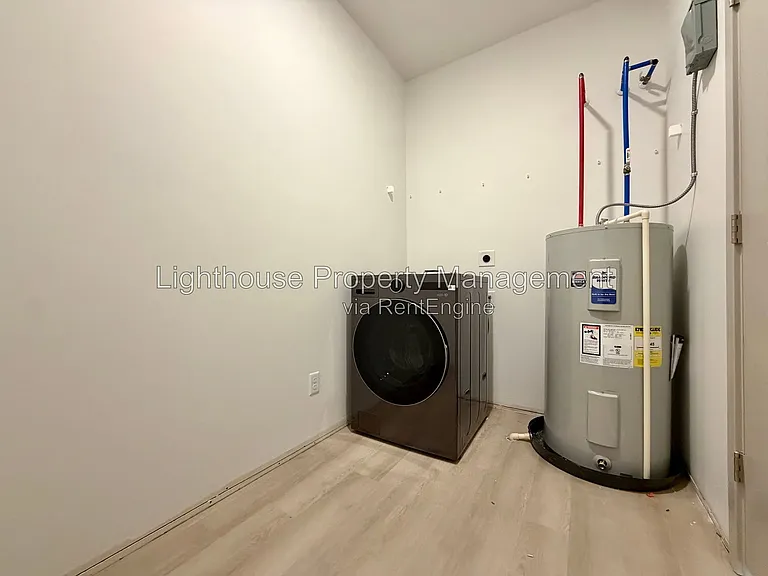 Riverbend Flats Apartments — Photo 63