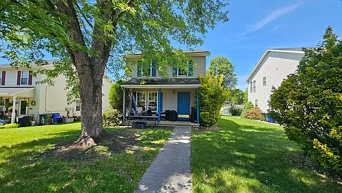 349 Woodpoint Ave #A-B Photo 1