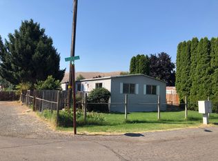 118 Park Ave, Union Gap, WA 98903