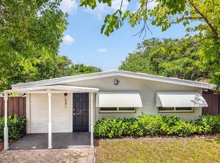 541 NE 34th St, Pompano Beach, FL 33064
