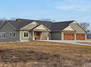 N2153 Hickory Rd, Watertown, WI 53098