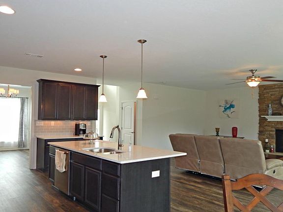 2nd image of 12758 Sailpointe