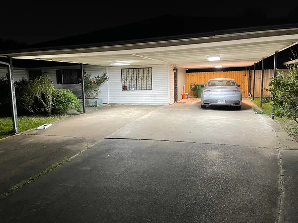 5107 Brookmeade Dr, Houston, TX 77045