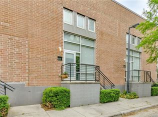 917 W Hill St, Charlotte, NC 28208