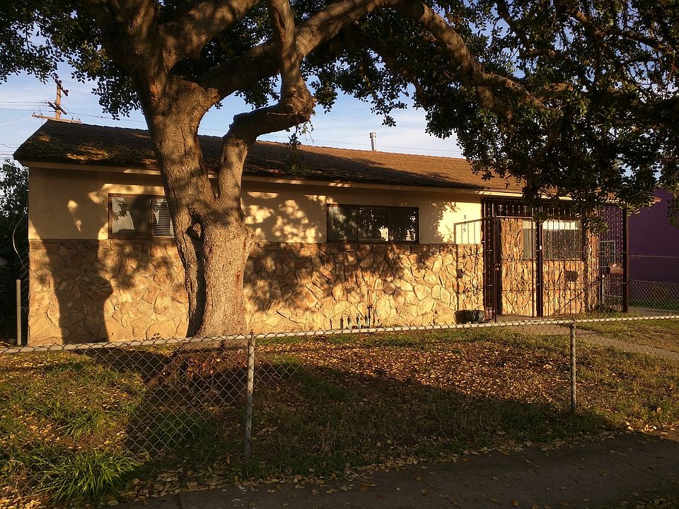 1st image of 535 Sawtelle Ave