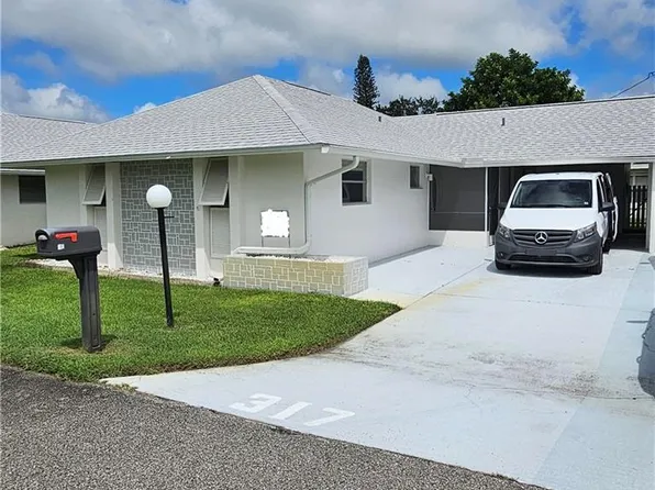 317 Maycrest RD #317, LEHIGH ACRES, FL 33936