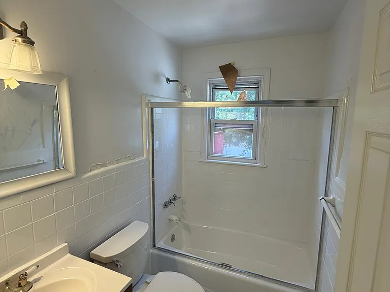 510 Hory St — Photo 8
