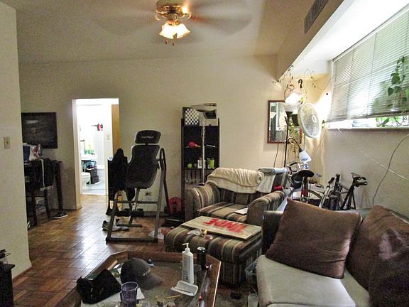 4th image of 1135 N Grant St APT 100