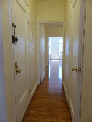 Rented by Immac Realty | media 13
