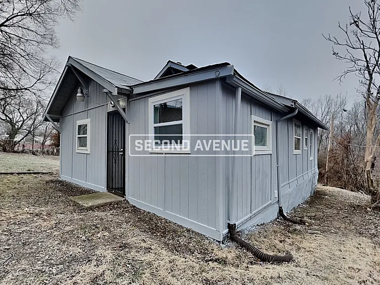 3820 E 69th Ter — Photo 15