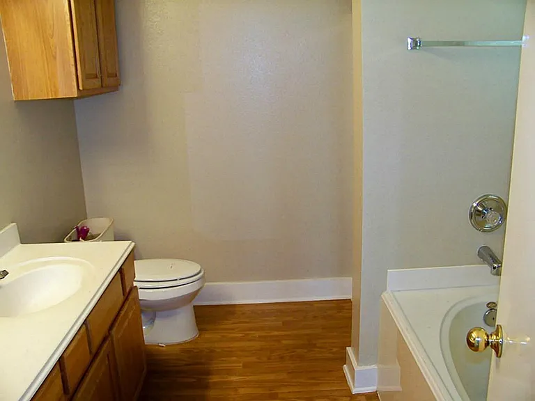 20911 Walder Ct — Photo 12