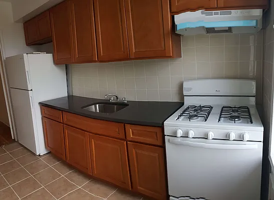 Rented by Krumholz Realty | media 5