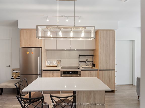 3rd image of 8 Beverley Glen Blvd #228