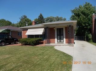 9360 Appleton Ave, Redford, MI 48239