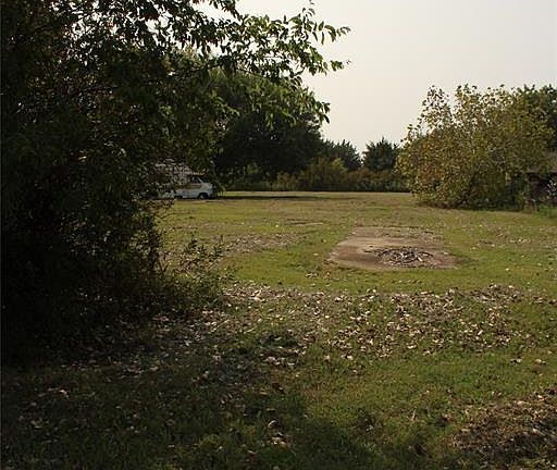5th image of 813 Ray Hubbard Dr Lot 7