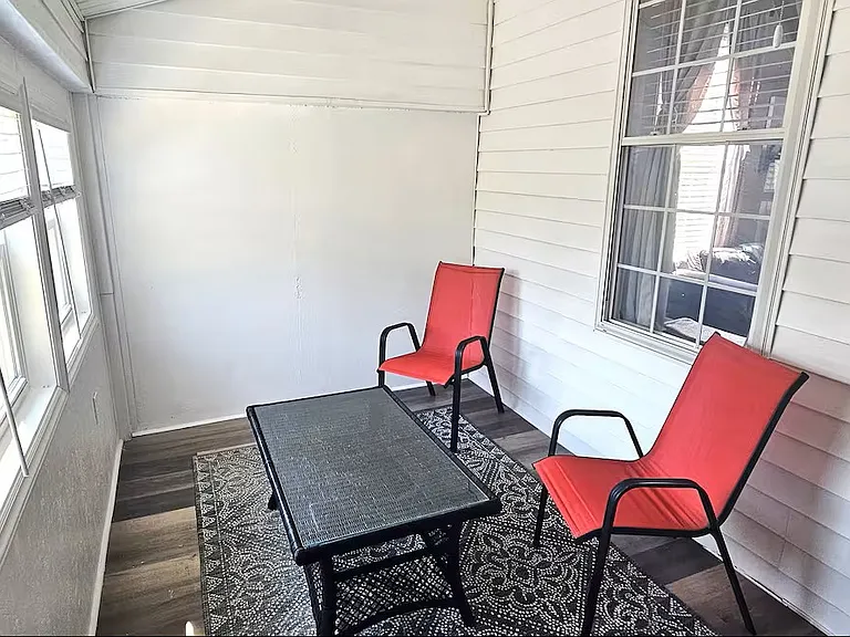 115 Larch Cir — Photo 12