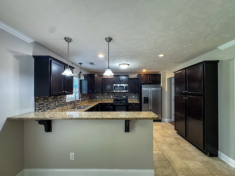 111 Whistling Pine Dr — Photo 7