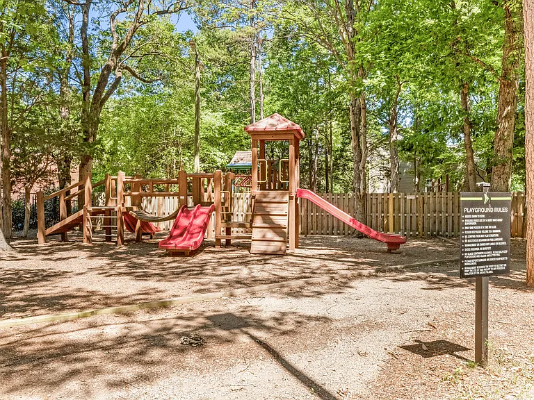 Paces Pointe Apartment Homes — Photo 70