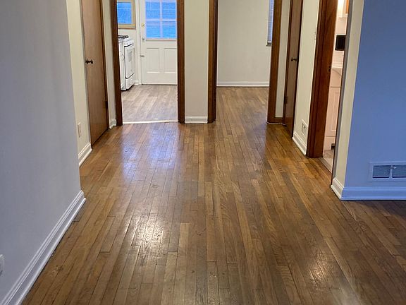 2nd image of 1356 W 7th Ave