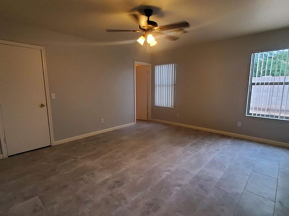 4th image of 15580 W Maui Ln