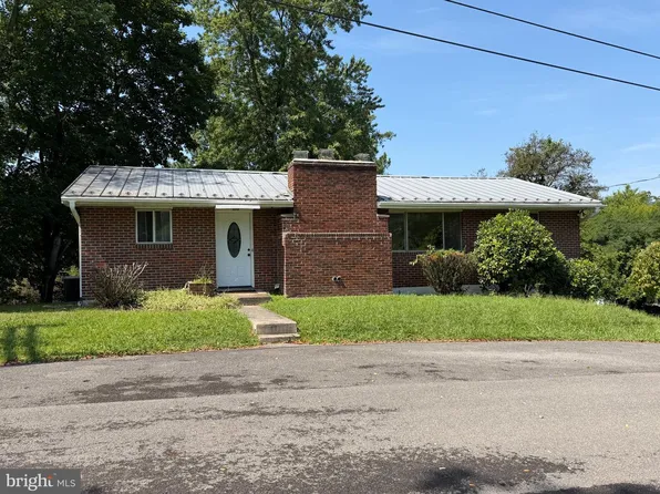 146 S Pennsylvania St, Ridgeley, WV 26753