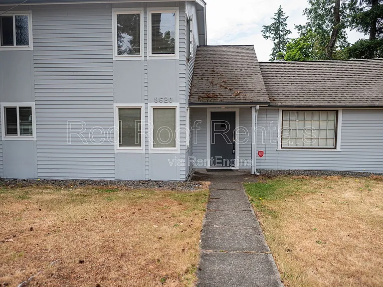 9620 Maple Ave SW — Photo 3