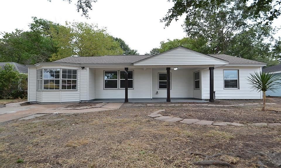 1st image of 822 Ogilvie St