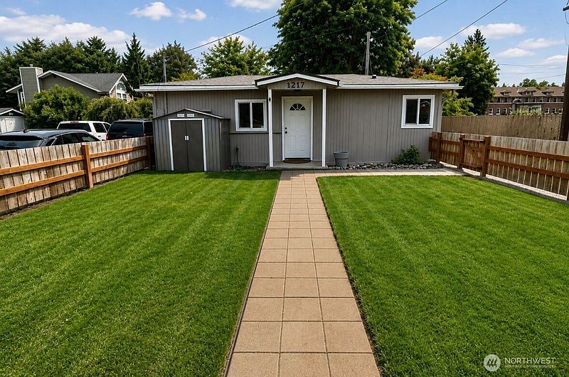 2nd image of 1217 Orting Kapowsin Highway E