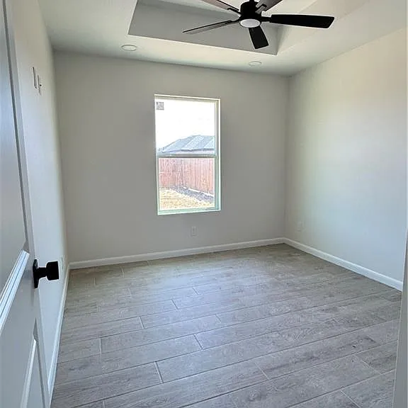 2209 Lana St — Photo 17