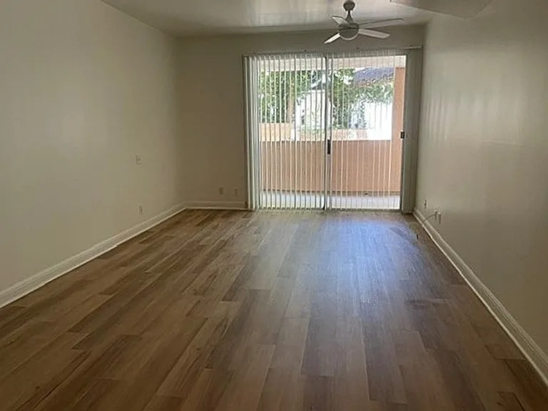 10647 Wilkins Ave #105 — Photo 11