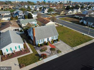 13902 Sailing Rd, Ocean City, MD 21842