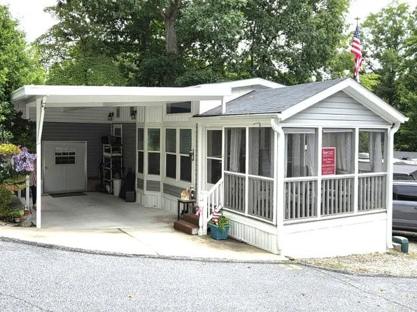 58 Kortney Lynn Ln #58, Flat Rock, NC 28731