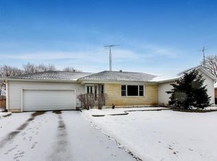 6212 Main St, Union, IL 60180