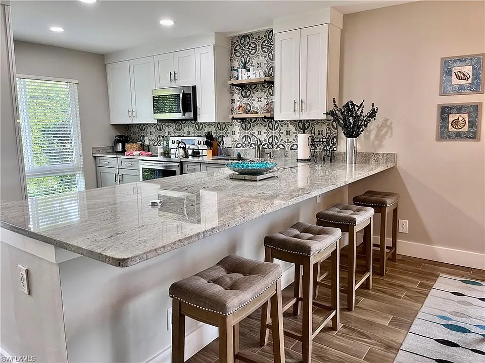 83 Glades Blvd #3
