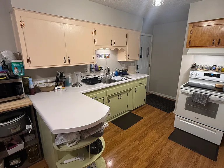 115 Hull Dr — Photo 18