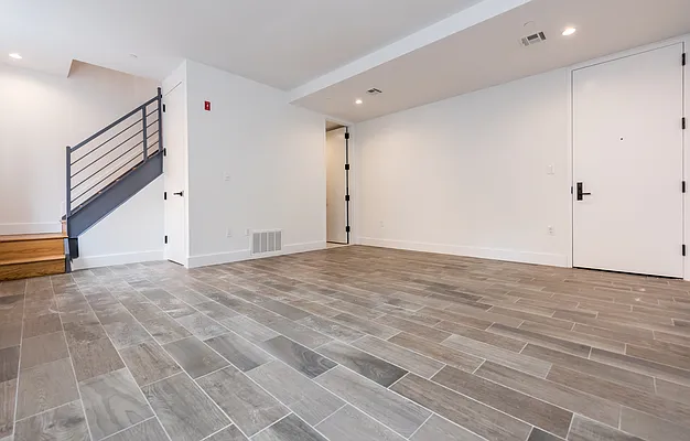 Rented by Nooklyn NYC LLC | media 110