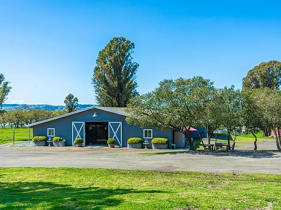 5th image of 2989 Napa Road
