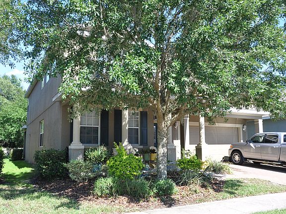 3rd image of 560 Legacy Park Dr