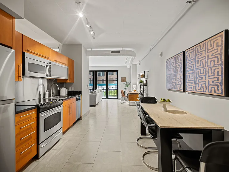 1133 14th St NW #211 — Photo 11