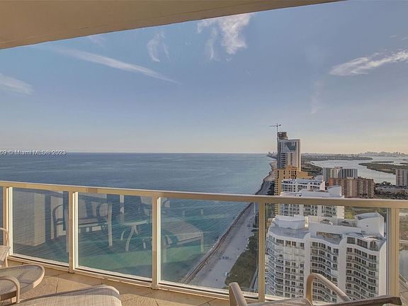 4th image of 16699 Collins Ave APT 4310