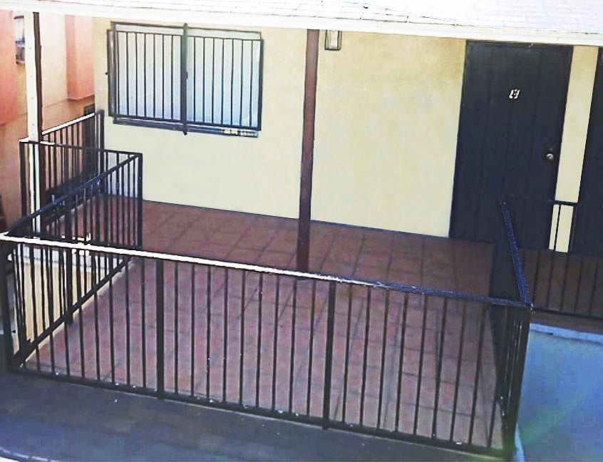1st image of 1067 Saint Louis Ave