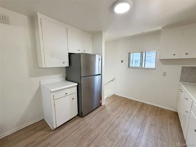 1666 Main St — Photo 7