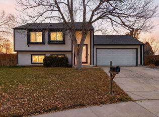 922 S Telluride St, Aurora, CO 80017