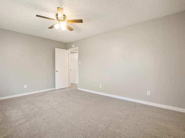 Park Place — Photo 12